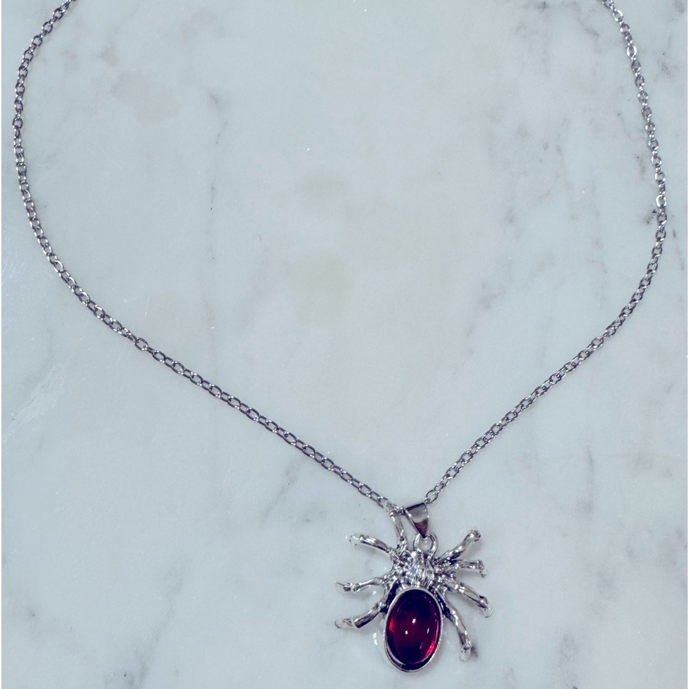 NEW Halloween Red Spider Necklace